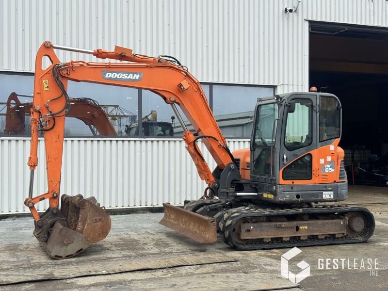 2017 Doosan DX85R-3 Mini Excavator