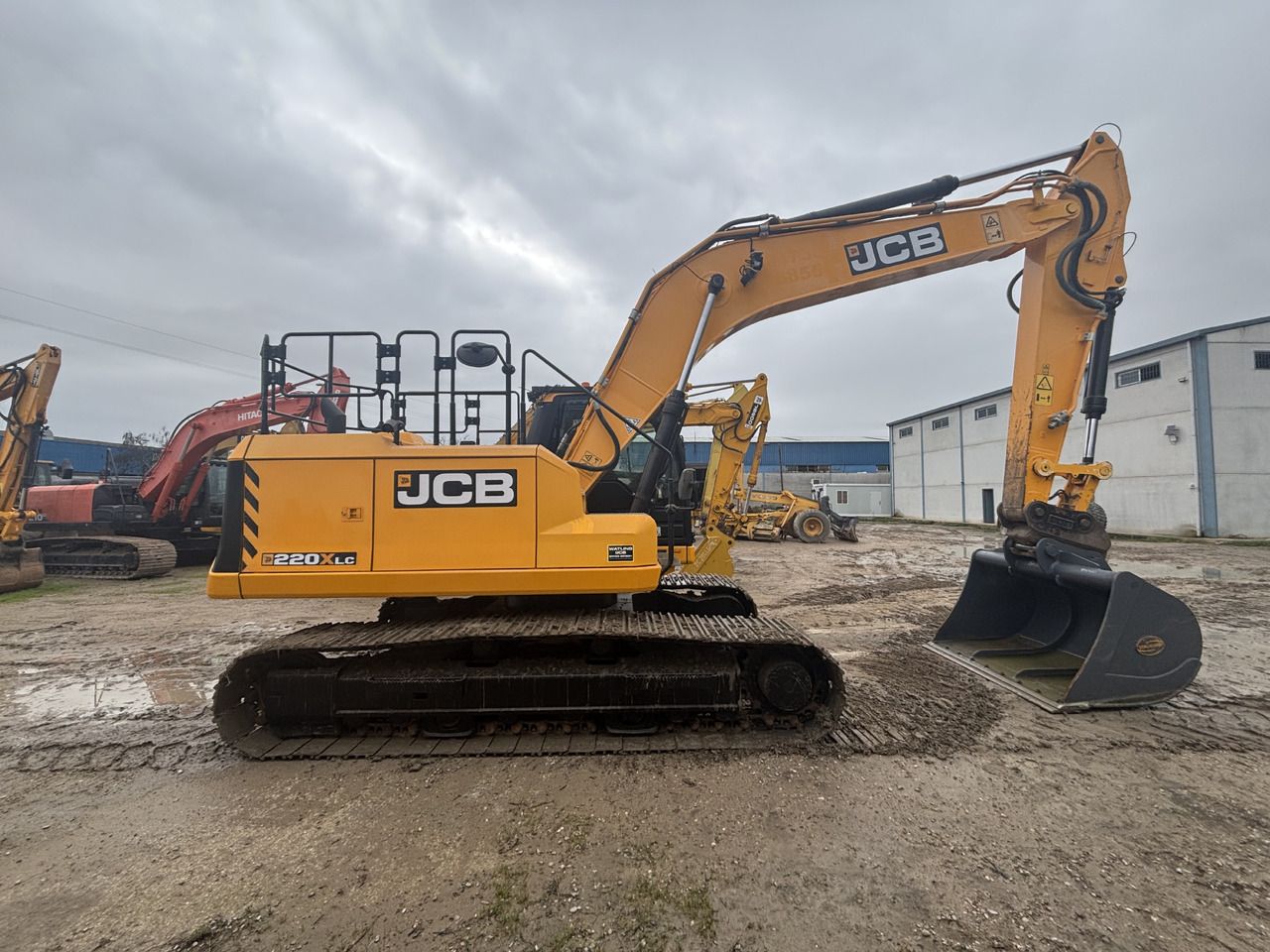 Excavator JCB (2021)