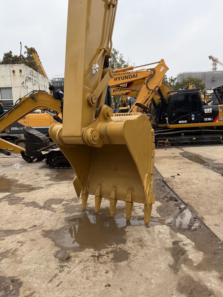 2024 Caterpillar 320BL Crawler Excavator