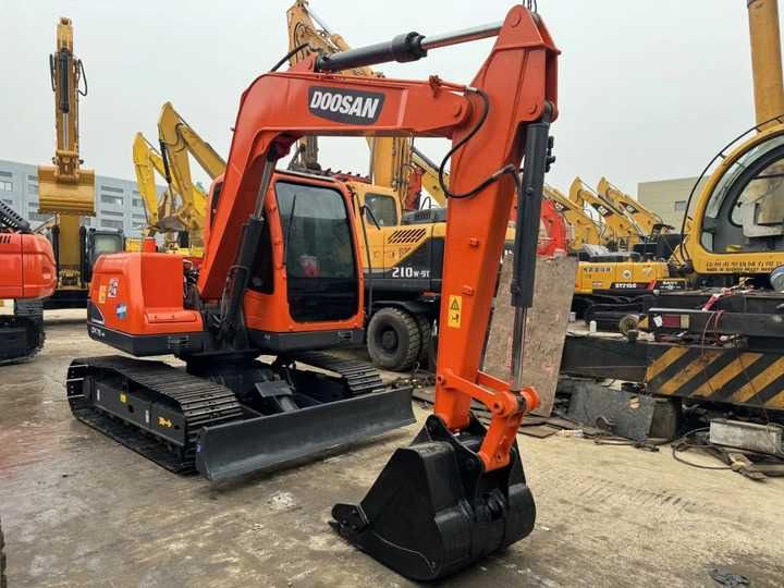 2022 Doosan DX70 75 Crawler Excavator