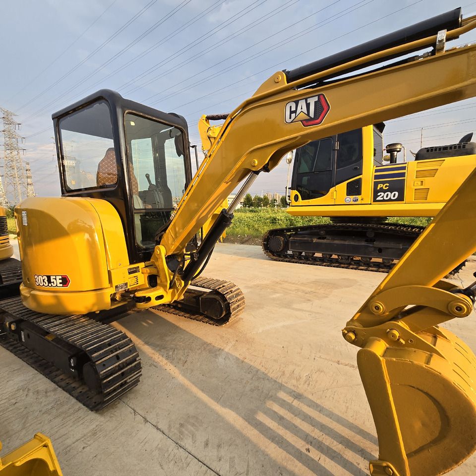 2021 Caterpillar 303.5E Mini Excavator