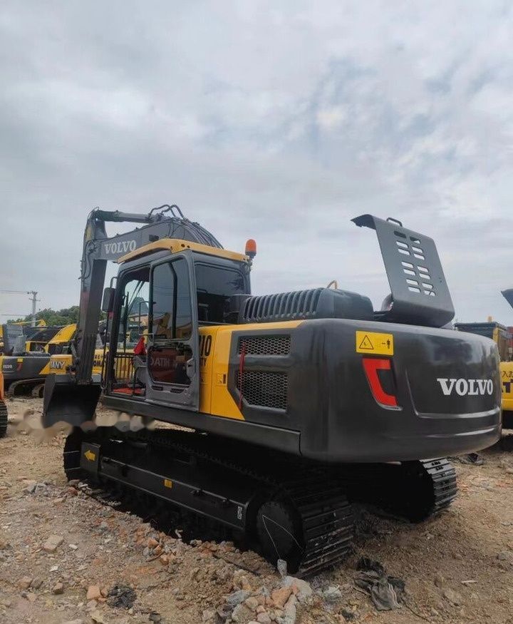 2018 Volvo EC210 Crawler Excavator