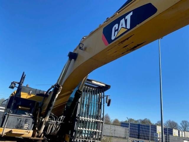 2015 Caterpillar 324ELN Crawler Excavator