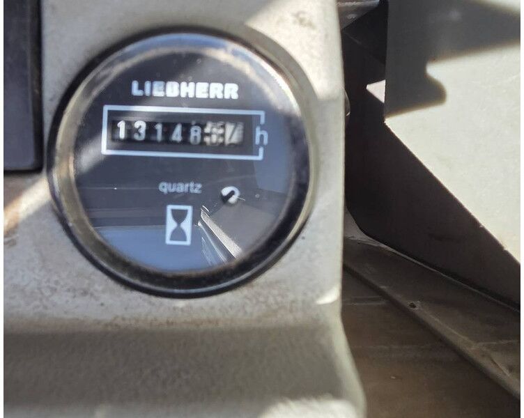 2005 Liebherr R924B HD S L Crawler Excavator
