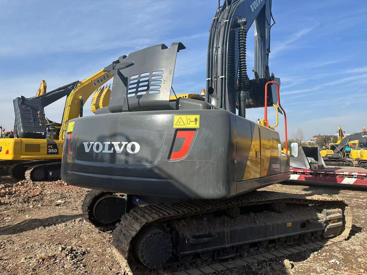 2020 Volvo EC290 Crawler Excavator