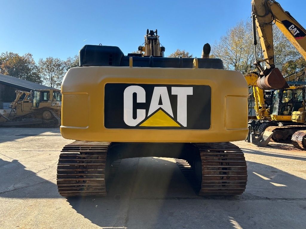2007 Caterpillar 330DL Crawler Excavator