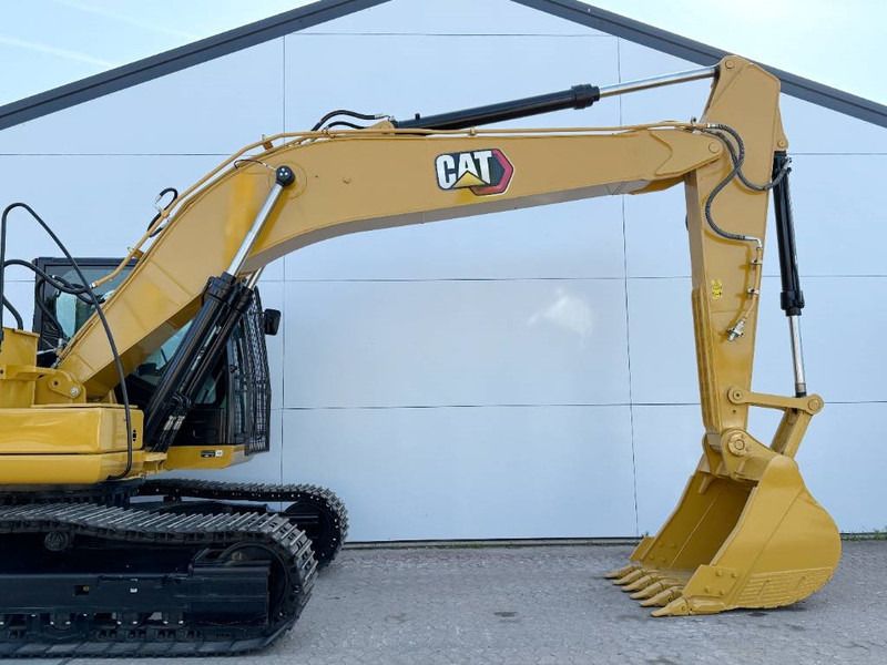 2025 Caterpillar 323D3 Crawler Excavator