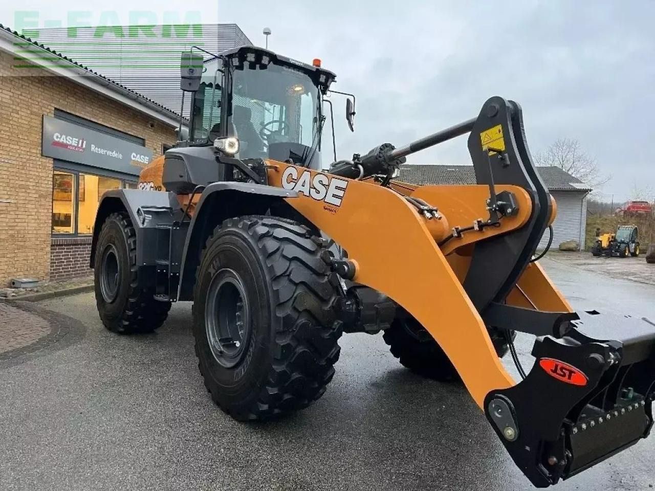 2023 CASE 821 G XR Mini Excavator