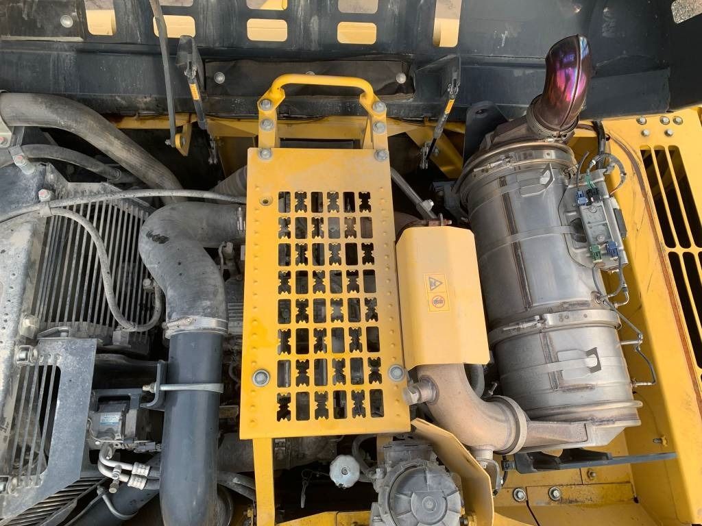 2015 Komatsu PC360LC-10 Crawler Excavator