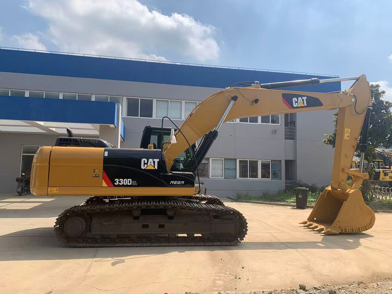 2021 Caterpillar 330D Crawler Excavator