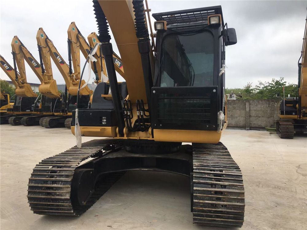 2023 Caterpillar 320D2 Escavadora de Rastos