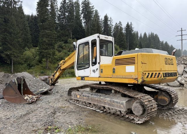 1995 Liebherr R902 STD LITRONIC Crawler Excavator