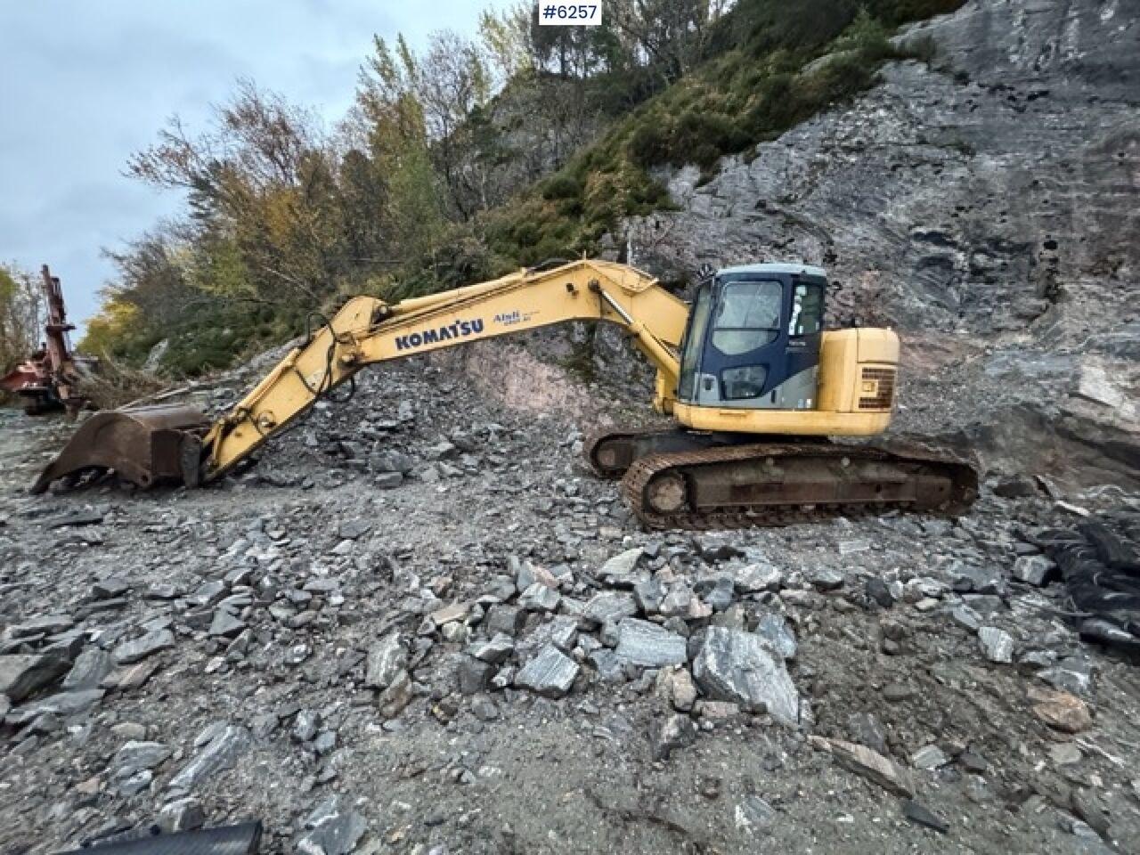 2005 Komatsu PC228USLC-3 Crawler Excavator