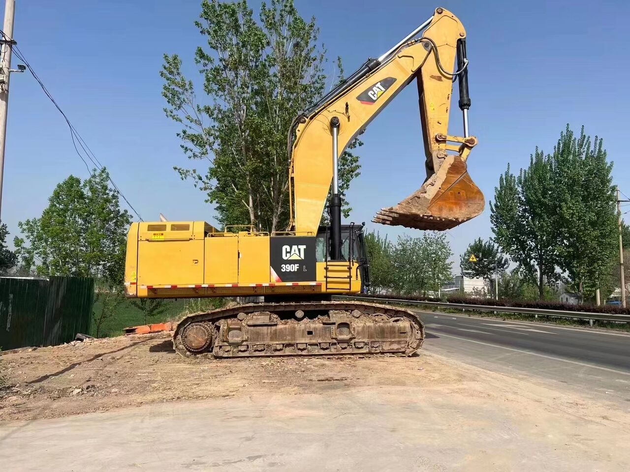 2024 Caterpillar 390FL Crawler Excavator