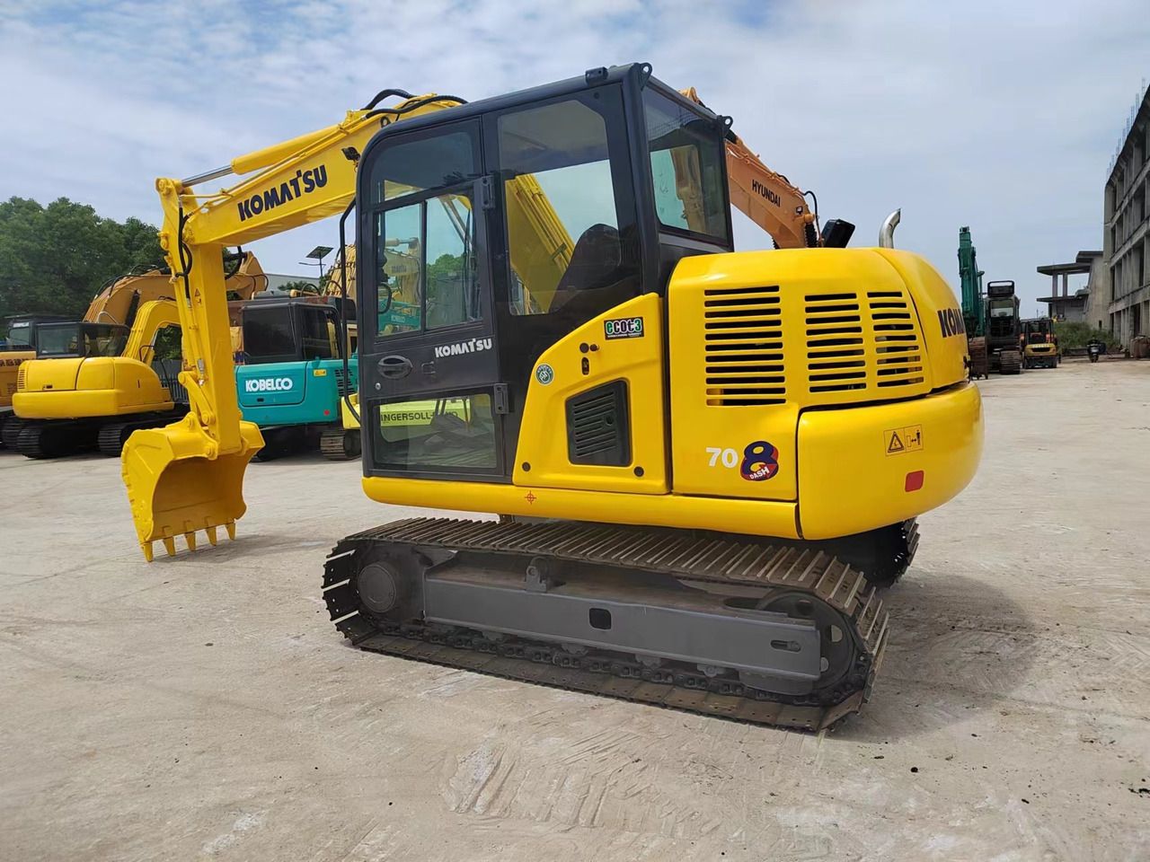 2020 Komatsu PC70-8 Crawler Excavator