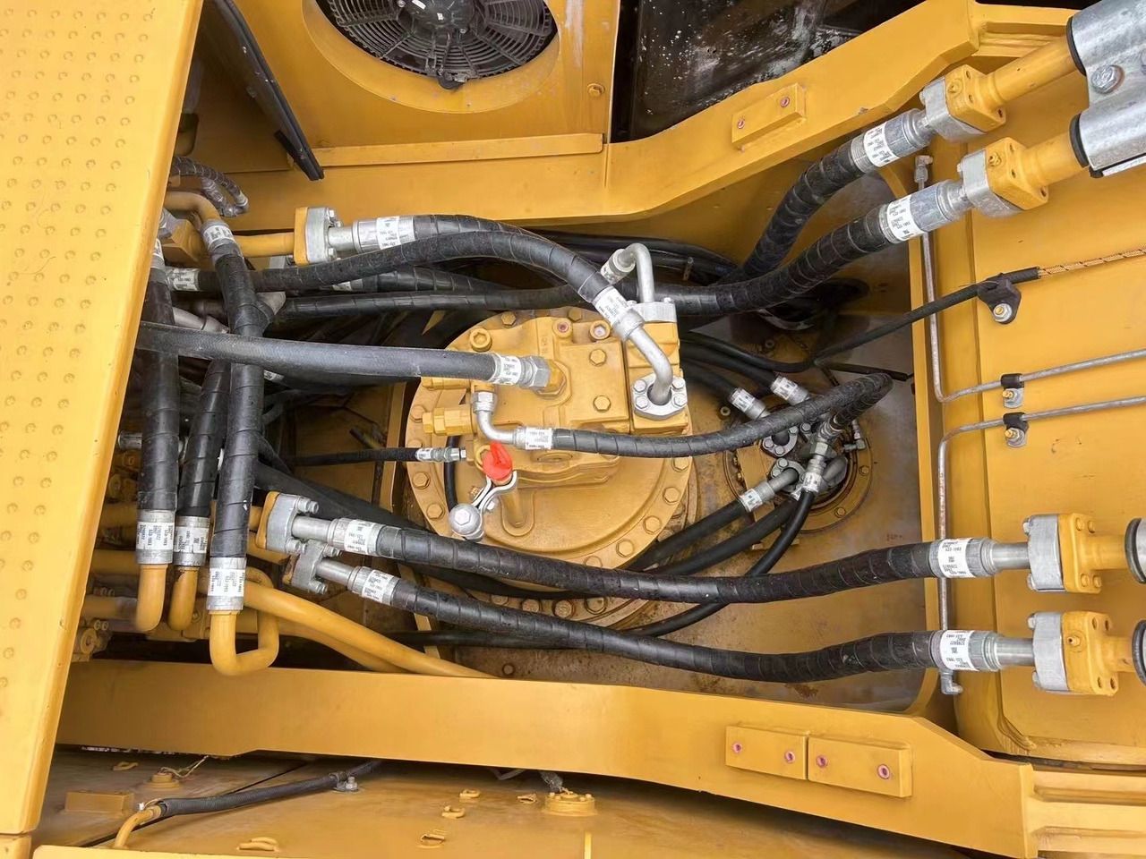 2022 Caterpillar 340DL Crawler Excavator