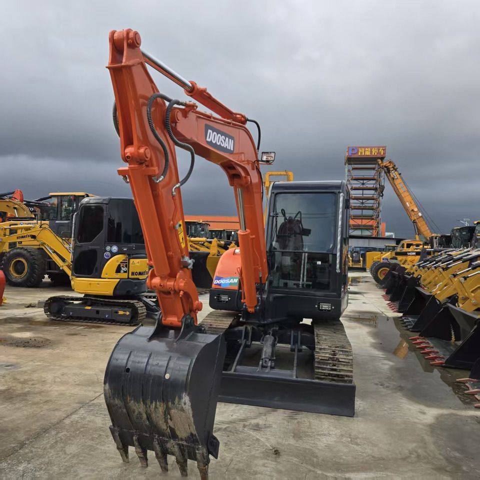 2020 Doosan DH60 Mini Excavator