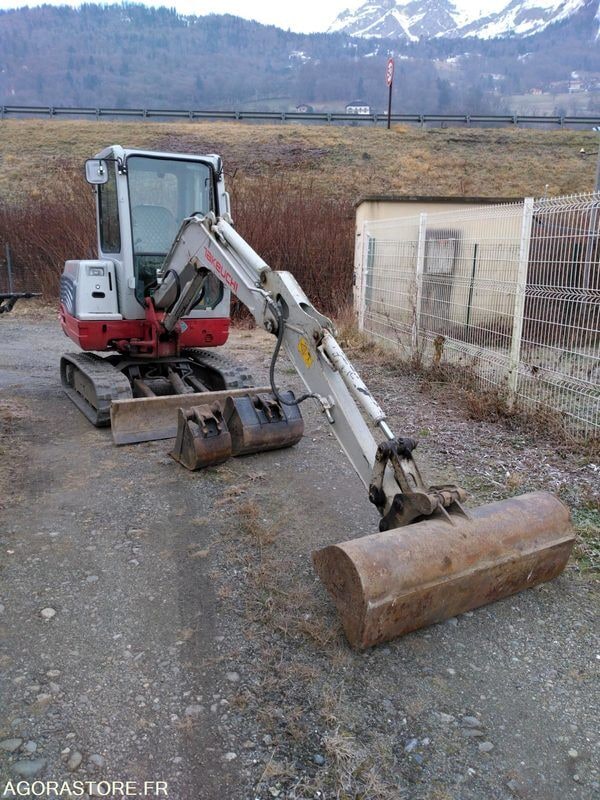 2012 Takeuchi TB 228 Mini Excavator