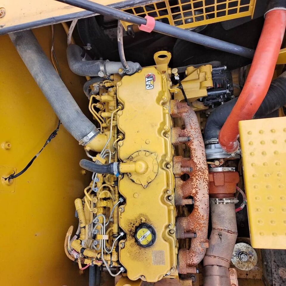 2024 Caterpillar 320D2 Crawler Excavator