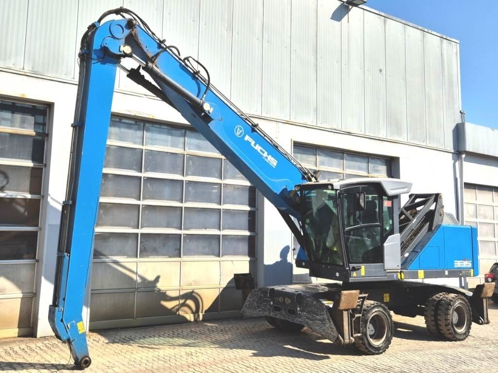 2017 Fuchs MHL335 F Material Handler