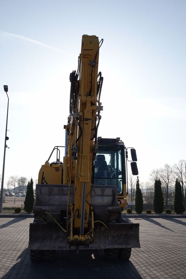 2017 Komatsu PW180-10 Wheel Excavator