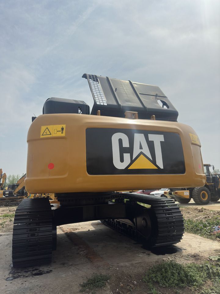 2023 Caterpillar 330D Crawler Excavator