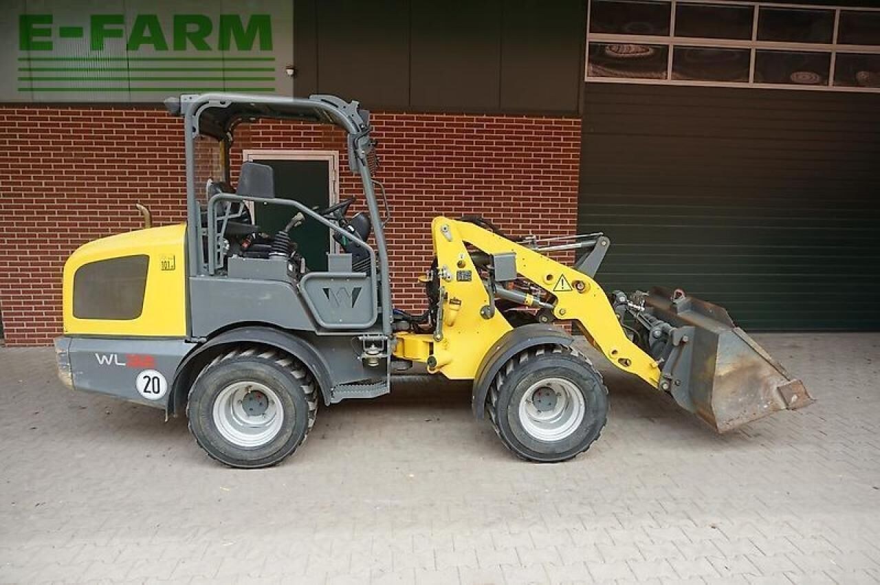 2016 Weidemann WACKER WL32 Mini Excavator