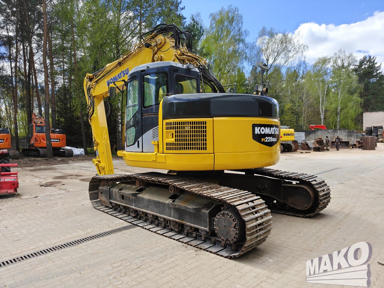 2010 Komatsu PC228USLC-3 Crawler Excavator