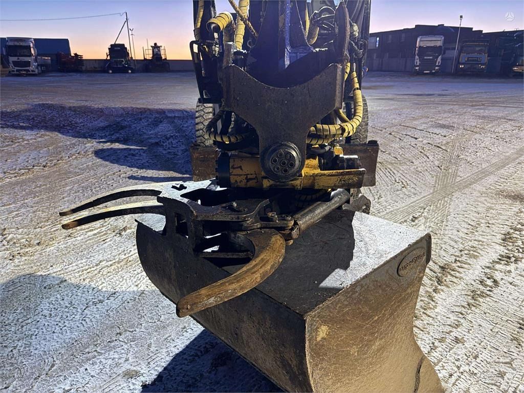 2014 Caterpillar M313D Wheel Excavator