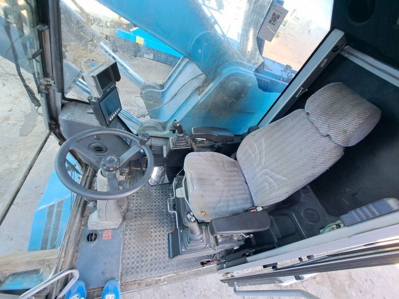 2011 Fuchs MHL360 D Material Handler