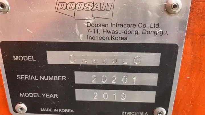2020 Doosan DX225LC Crawler Excavator