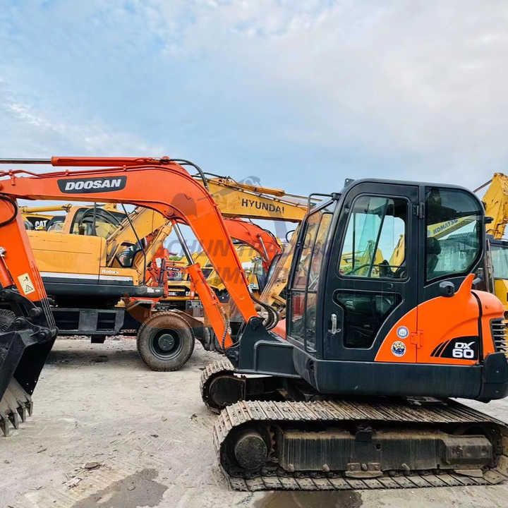 2022 Doosan DH60-7 Crawler Excavator