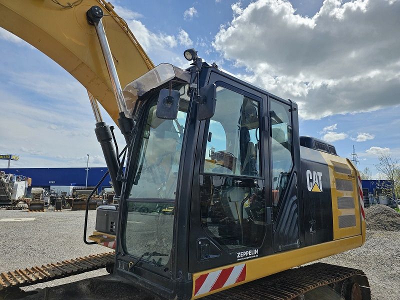 2015 Caterpillar 323EL Crawler Excavator