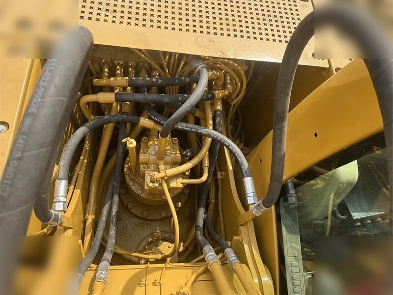 2020 Caterpillar 320CL Crawler Excavator
