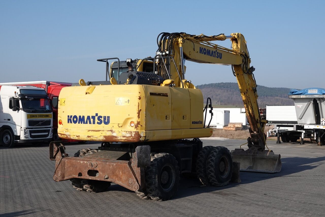 2017 Komatsu PW180-10 Wheel Excavator