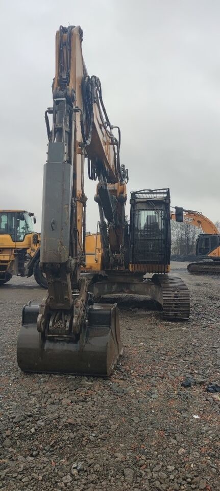Liebherr 922 Crawler Excavator