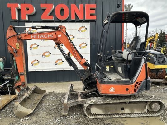 2015 Hitachi ZX29U-3 Mini Excavator