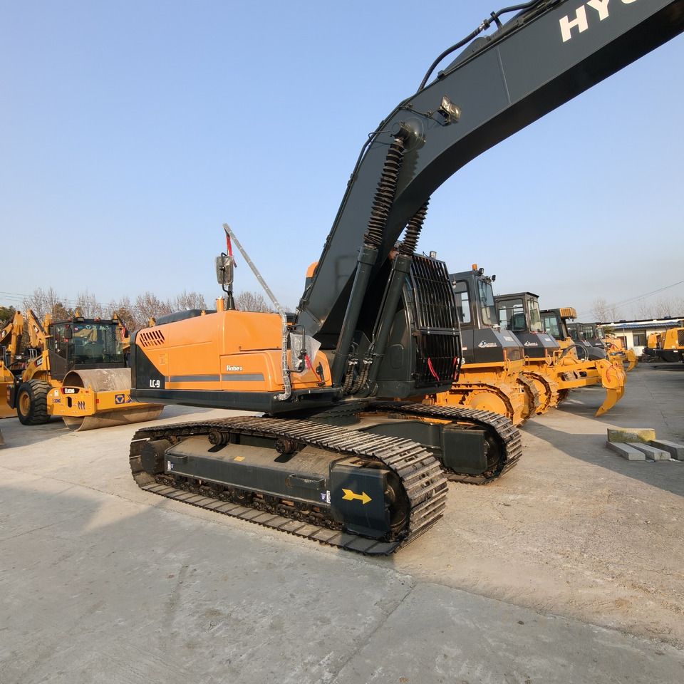 2024 Hyundai R220LC-9S Crawler Excavator