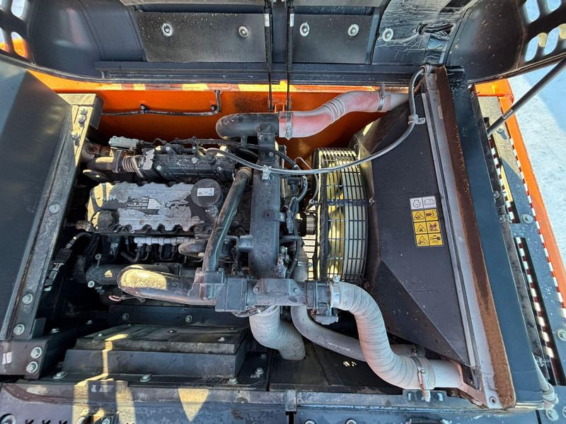 2021 Doosan DX255LC-5 Crawler Excavator