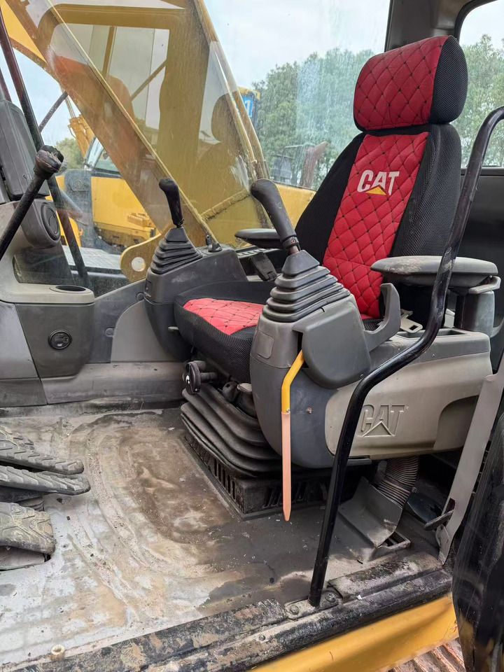 2019 Caterpillar 320D Crawler Excavator