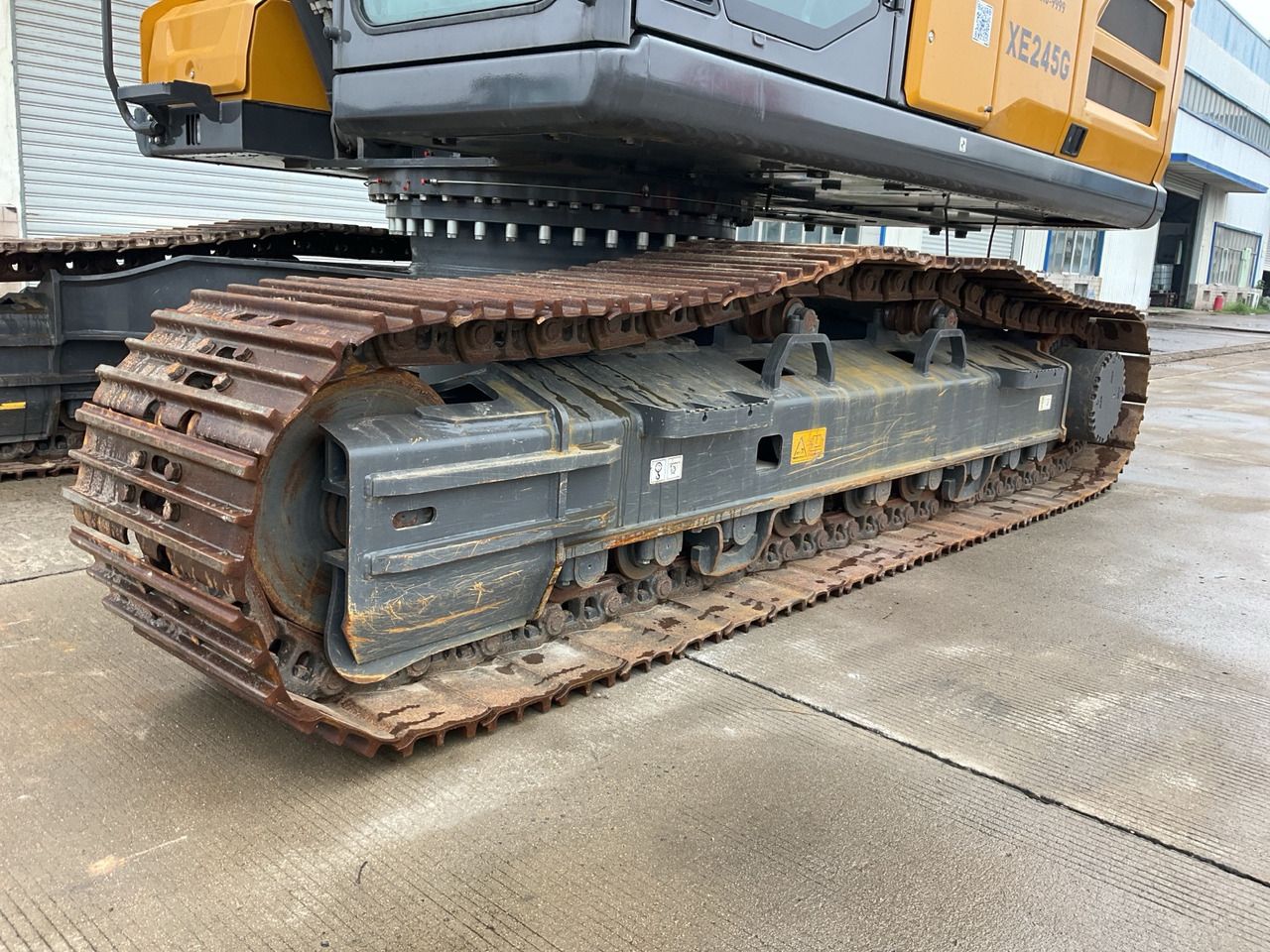 2025 XCMG XE245DK Crawler Excavator