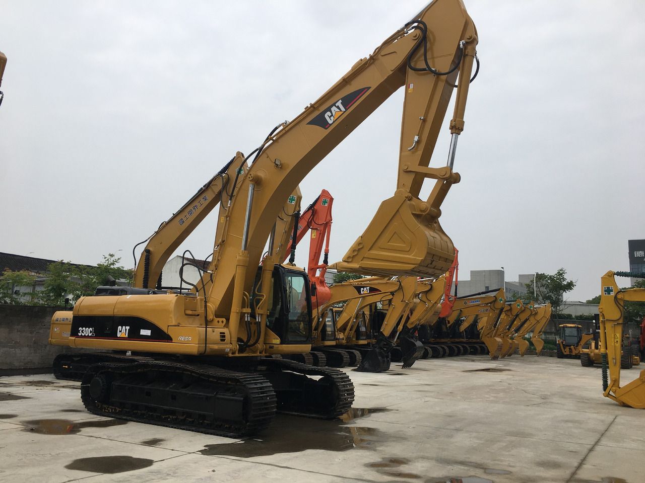 2019 Caterpillar 330CL Crawler Excavator