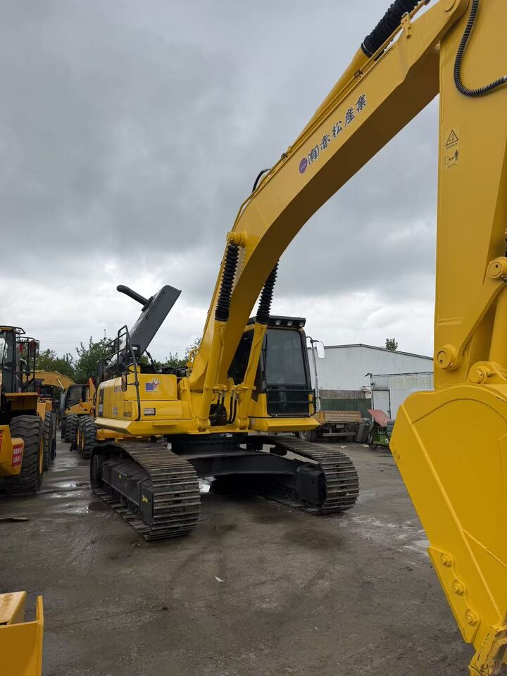 2025 Komatsu PC300 Crawler Excavator