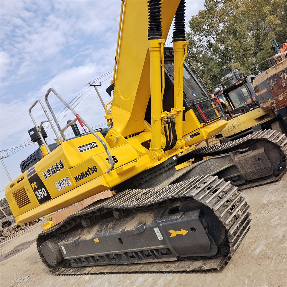 2022 Komatsu PC350-7 Crawler Excavator