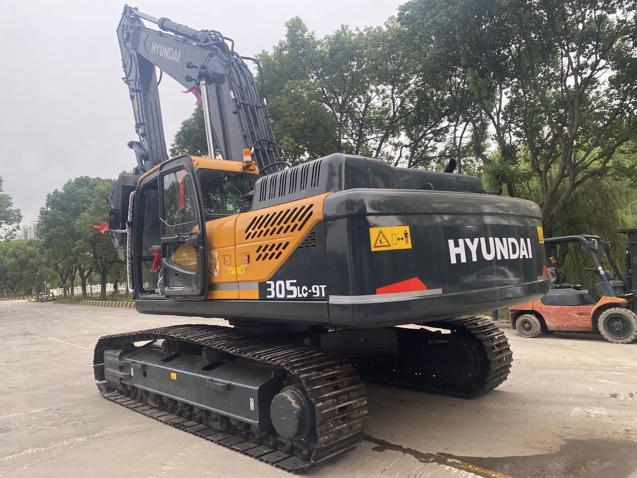 2020 Hyundai R305LC-9T Crawler Excavator