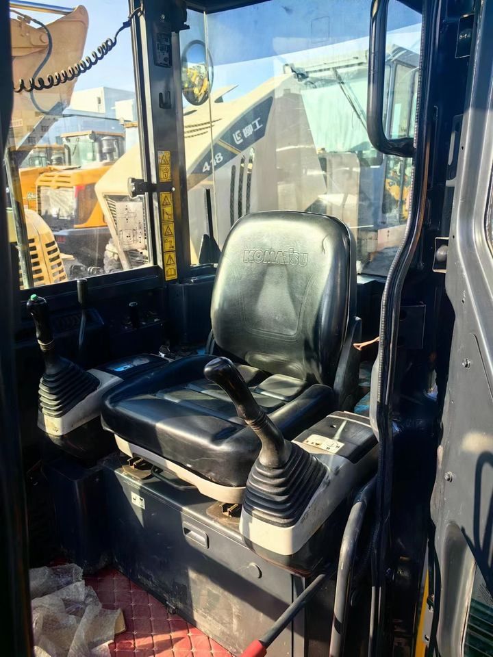 Komatsu PC55MR-5 Міні-екскаватор