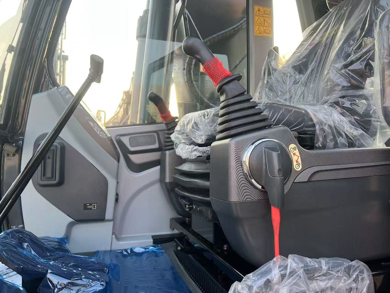 2026 Hyundai HX220HD Crawler Excavator