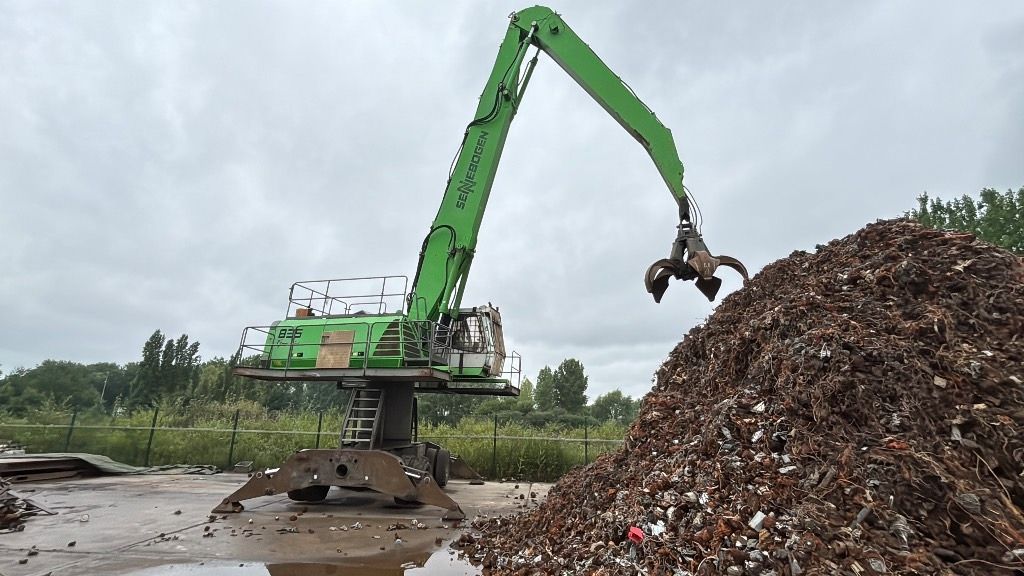 2010 Sennebogen 835M Material Handler