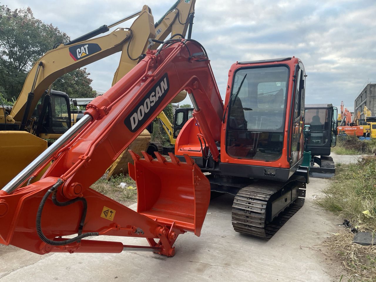 2020 Doosan DX75-9C Crawler Excavator