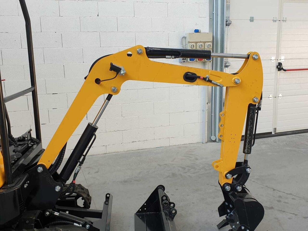 New JPC KV15 Mini Excavator